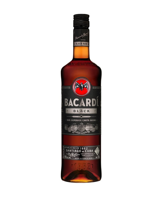 Bacardí Black Rum bottle