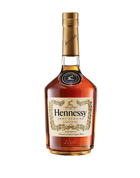 Hennessy V.S Cognac bottle